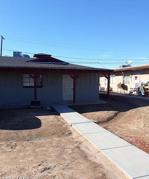 2401 N Amarillo St #4 — Photo 2