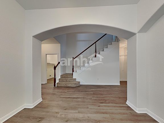 5th image of 8613 Corral Cir