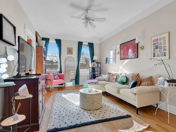 105 Monitor St #2FAM, Brooklyn, NY 11222