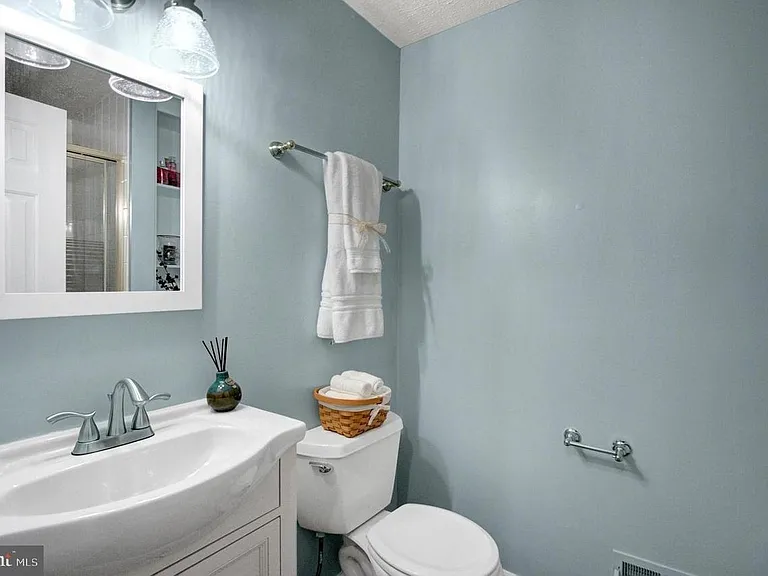 12155 Wedgeway Pl — Photo 27