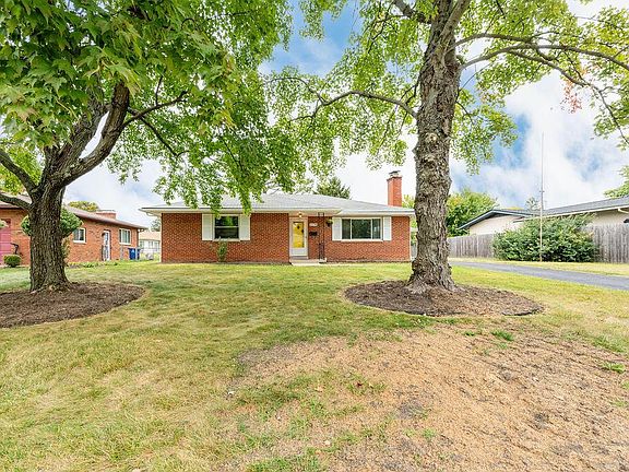 3rd image of 2778 Floribunda Dr