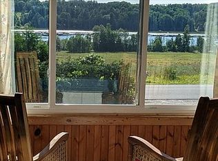 3956 Pops Rd, Charlevoix, MI 49720