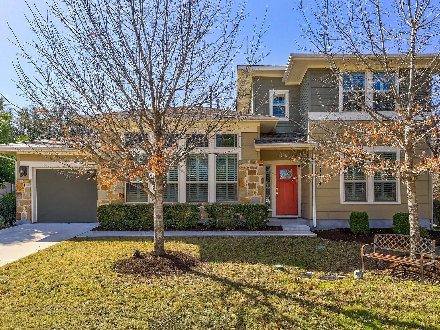 2 bed, 2.5 bath, 1886 sqft, $2,395 — Photo 1