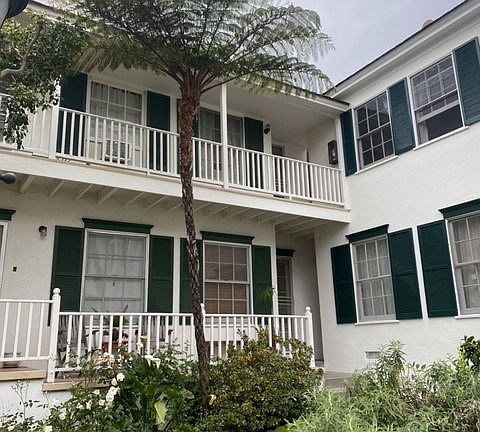 2nd image of 4024 Los Feliz Blvd APT 9
