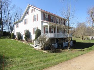 255 Round Hill Rd, Berlin, PA 15530