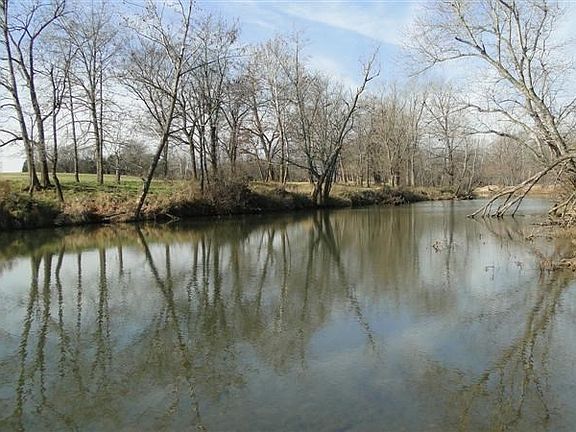 5th image of 1228 Cedar Lake Dr