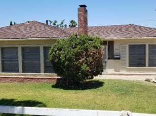 941 W 10th St, Corona, CA 92882