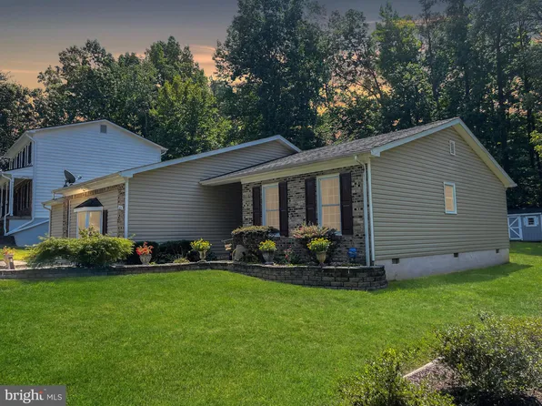 104 Scarsdale Dr, Stafford, VA 22554