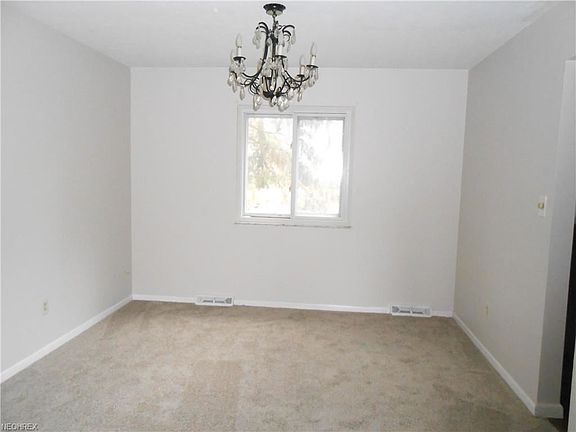 4th image of 26167 Byron Dr