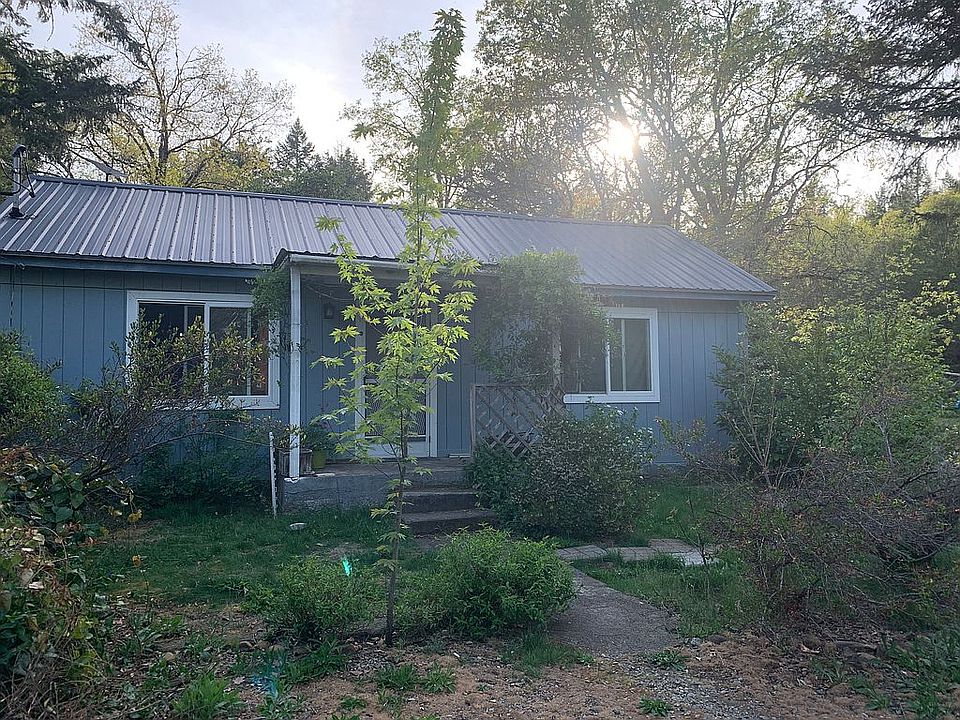 1st image of 2524 Rockydale Rd