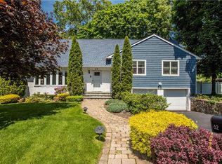 62 Donald Dr, New Rochelle, NY 10804