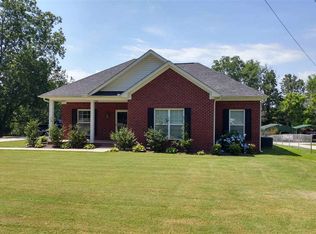 900 Rhodes St NW, Hartselle, AL 35640