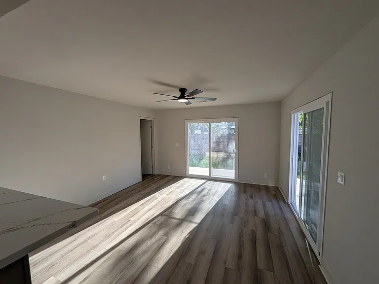 6295 Banner Ct — Photo 9
