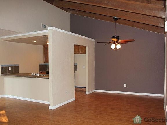 2nd image of 2541 Plantation Pl