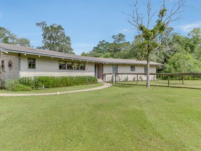 13206 Oakwood Dr, Needville, TX, 77461