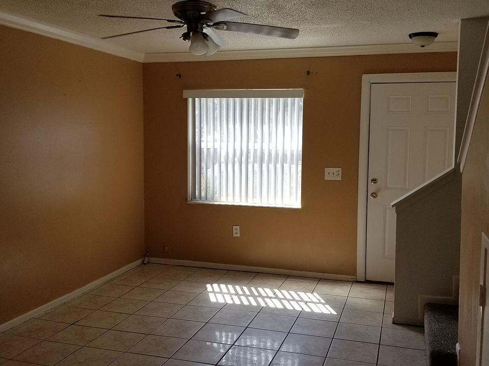 1st image of 134 Lori Anne Ln