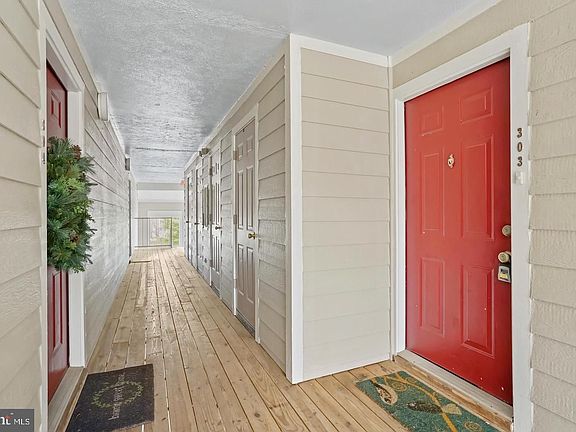 2nd image of 20951 Timber Ridge Ter Unit 303