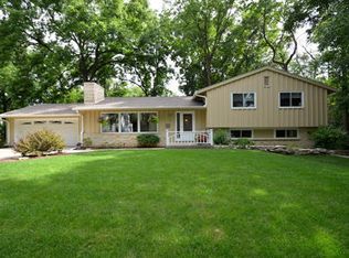 11061 W Cobb Ave, Hales Corners, WI 53130