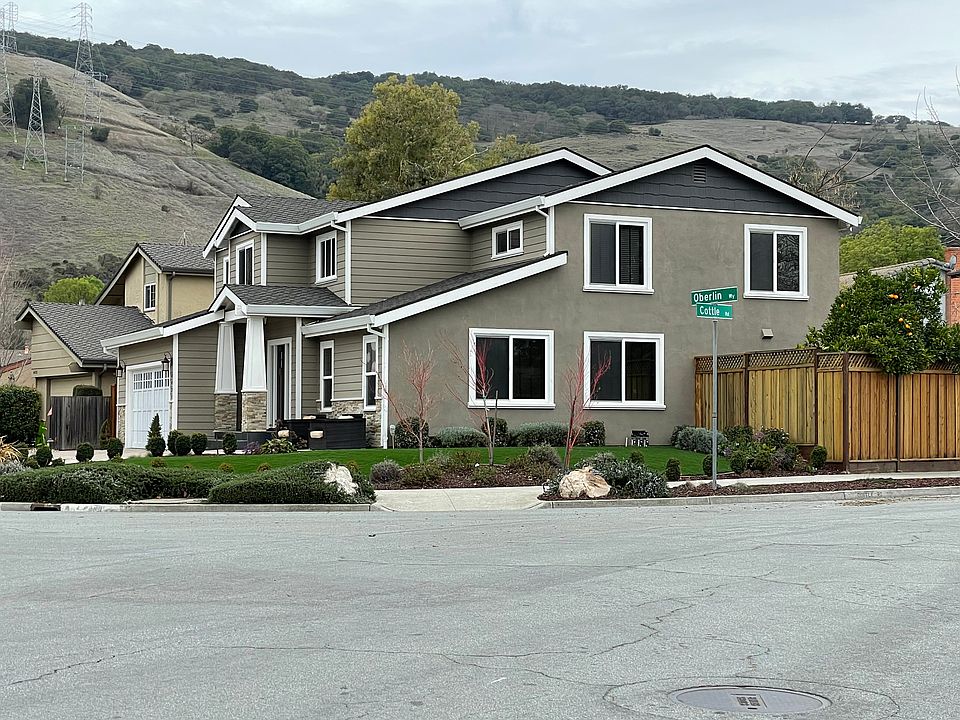 1st image of 35625 Pond Dr