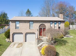 48 Barri Dr, Irwin, PA 15642