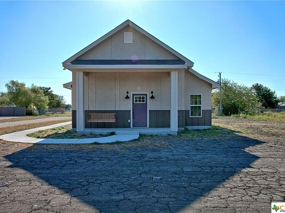 2nd image of 7499 N State Highway 123