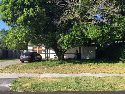 211 NE 57th St, Oakland Park, FL, 33334