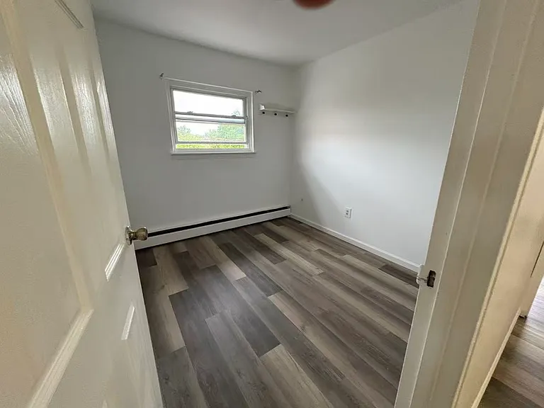 259 Graff Ave #2 — Photo 2