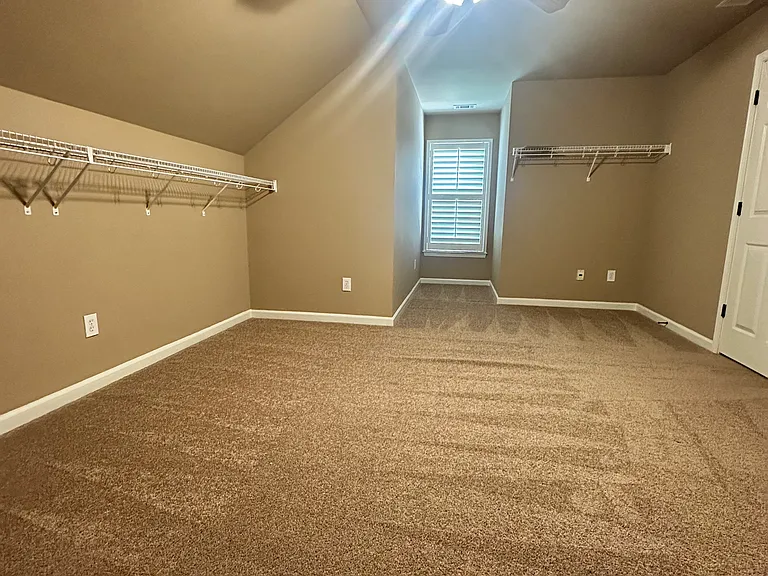 3505 Stately Oaks Ln — Photo 18