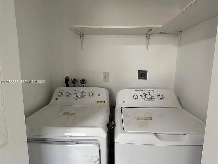 1209 NE 136th Ter #1209 — Photo 10