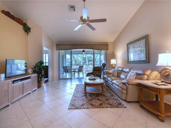 8165 Celeste DR #2227, NAPLES, FL 34113