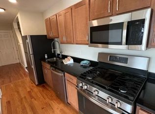 90 Hall St #1, Waltham, MA 02453