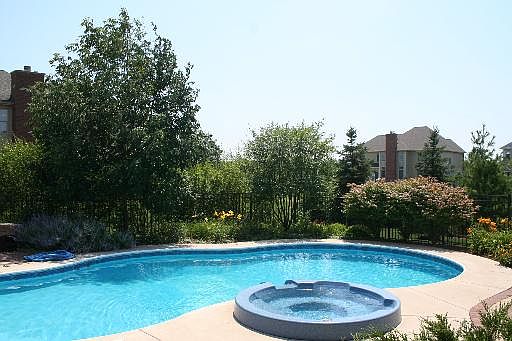 3rd image of 21129 Kenmare Dr