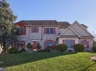 99 Auburn Dr, Annville, PA 17003