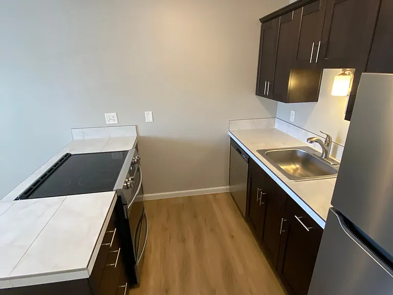 2521 SE Pine St #2521 — Photo 6
