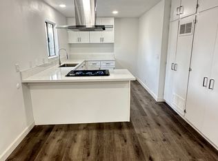 13073 Mohawk Rd APT B, Apple Valley, CA 92308