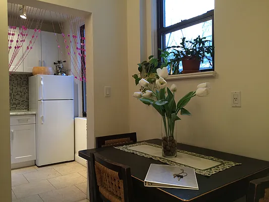 Rented by Landmark Resources | media 9