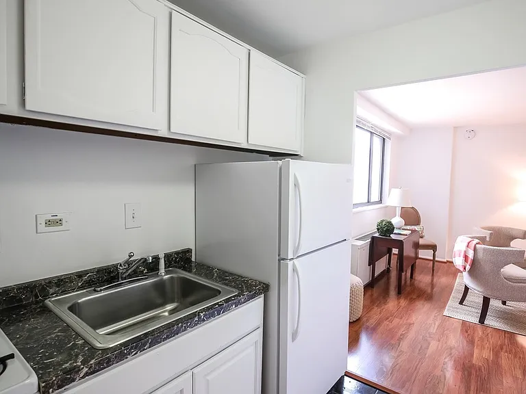 1420 N St NW — Photo 4