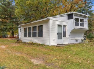 311 Weaver Dr, Houghton Lake, MI 48629
