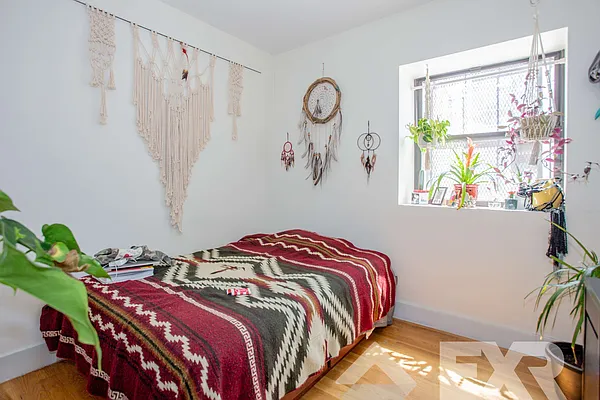 Rented by EXR | media 6