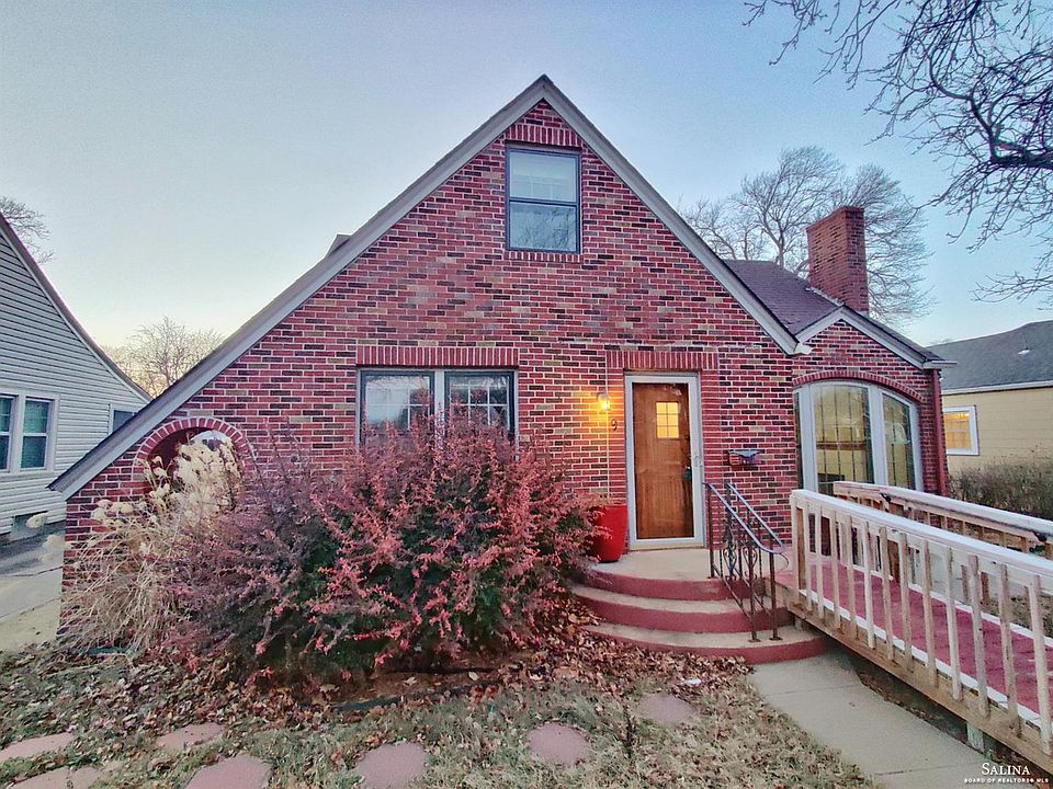 1st image of 9 Tenlawns Pl
