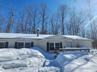 9852 W Greenway Dr, Frederic, MI 49733