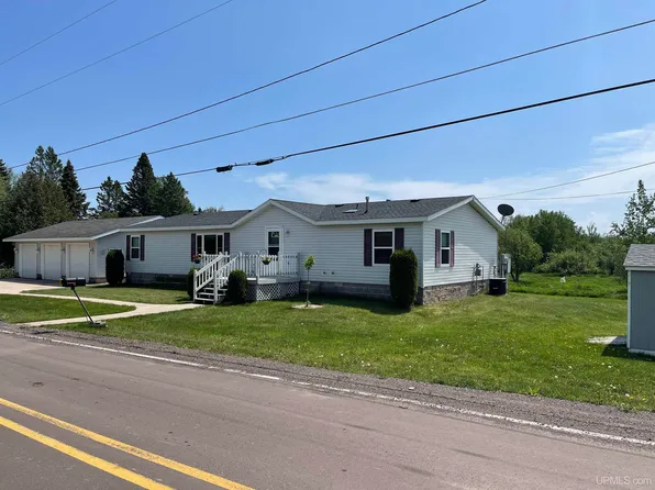 25237 Millionaire St, Calumet, MI 49913