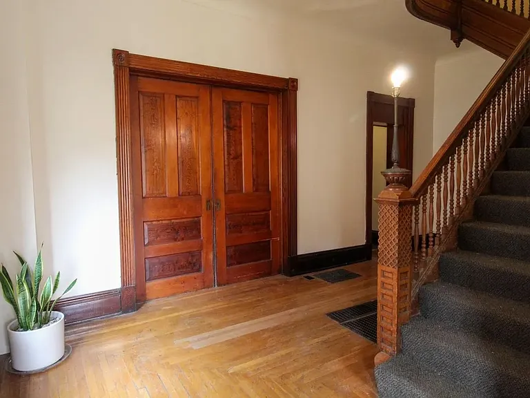2220 Park Ave #2 — Photo 2
