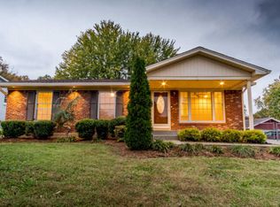 3609 Locklee Rd, Louisville, KY 40214