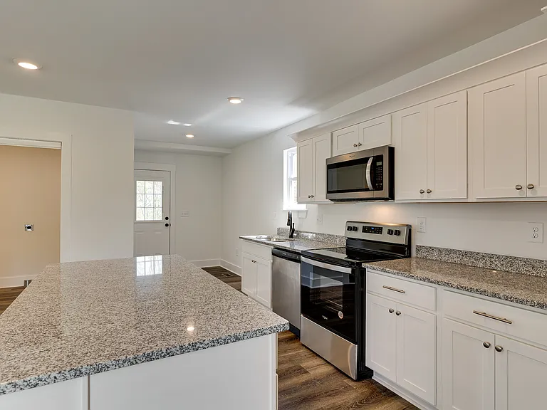 1812 Batts Blvd — Photo 9