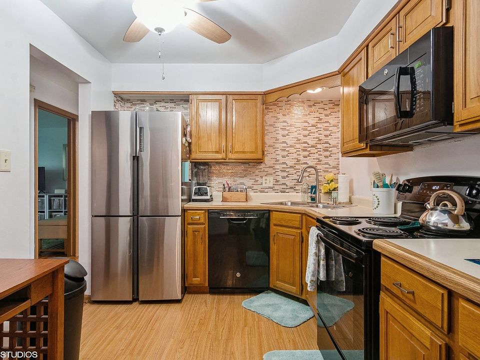 2003 45th St Highland IN Zillow