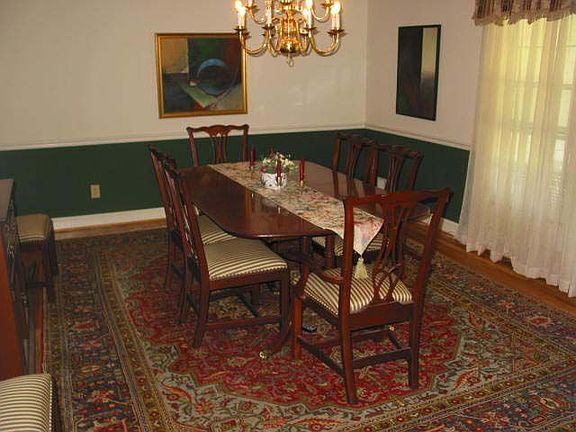 5th image of 190 Melanie Ln