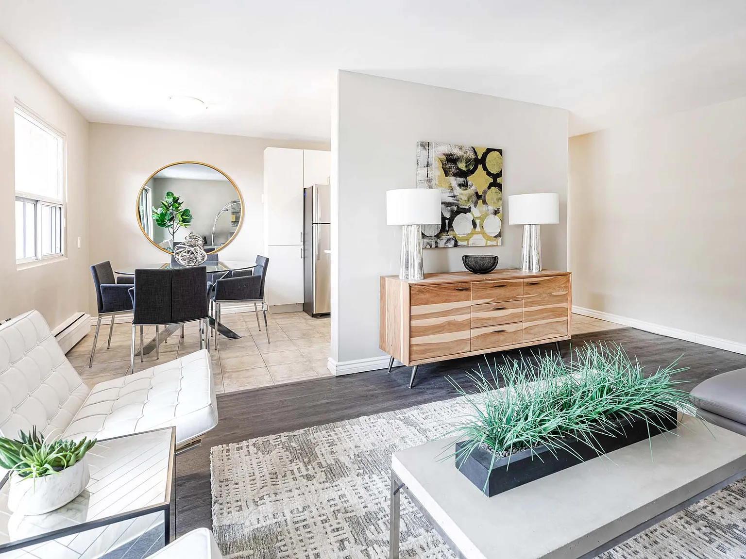 St. James Place III — Photo 4