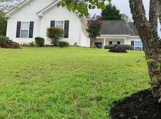 90 Mountain Overlook Dr, Cleveland, GA