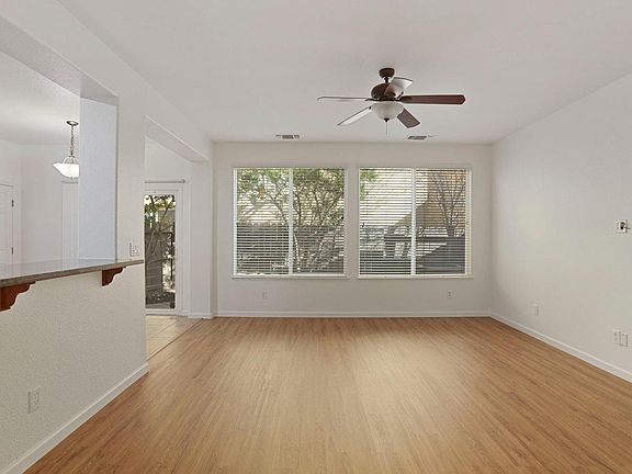 3rd image of 11833 Stoney Ridge Way